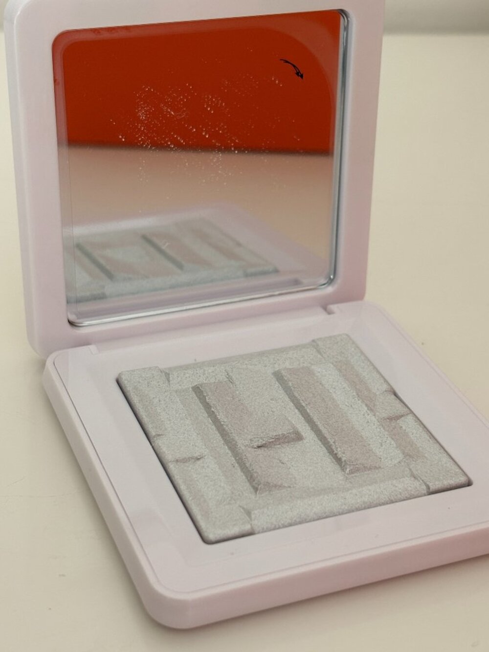Haus Labs Moonstone Bio-Radiant Gel-Powder Highlighter